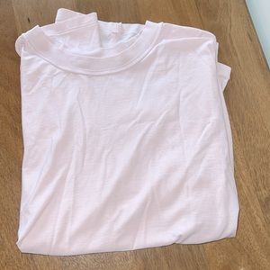 Lululemon All Yours Shirt Size 6